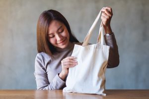 5 Benefits Of Using Sustainable Cotton Calico Bags