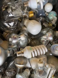 5 Important Reasons to Recycle Your Lightbulbs