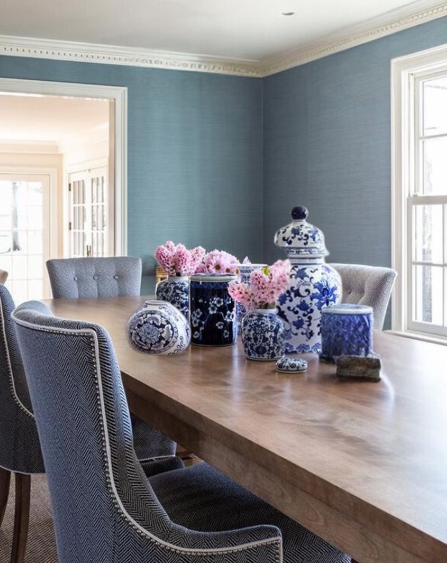 Dining Room Decorating with Ginger Jars